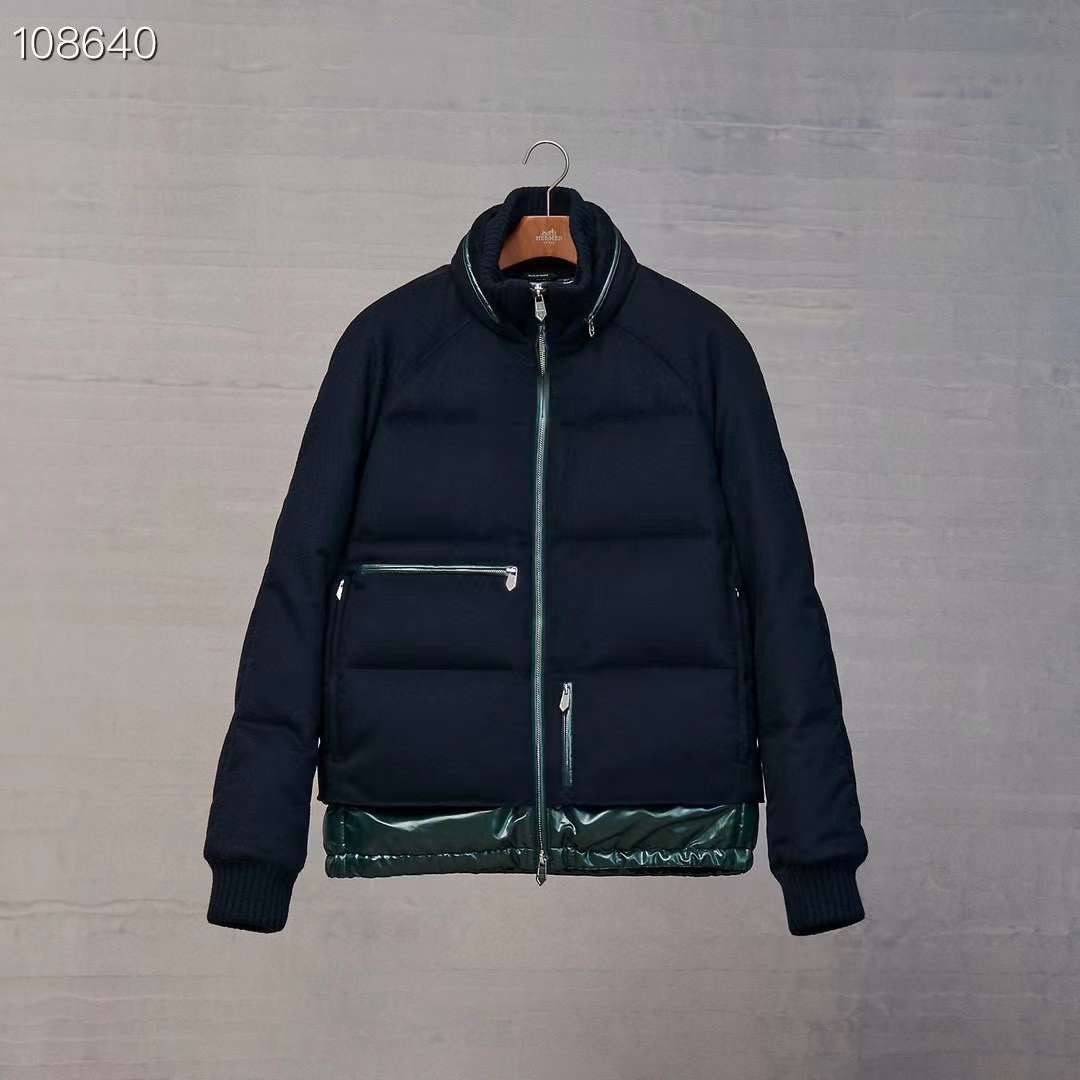 에*** 구스 패딩