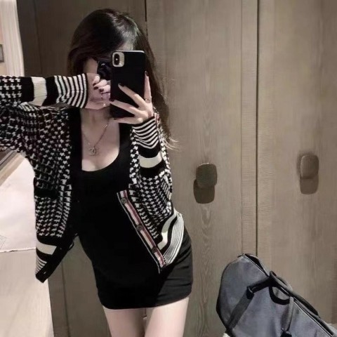 톰*** 하운즈 패턴 가디건