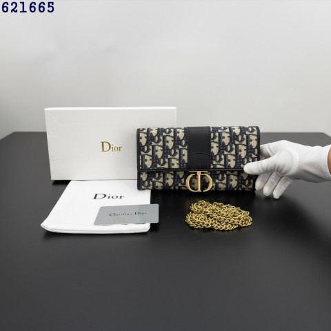 디* 30 몽테인 CD로고 장지갑
