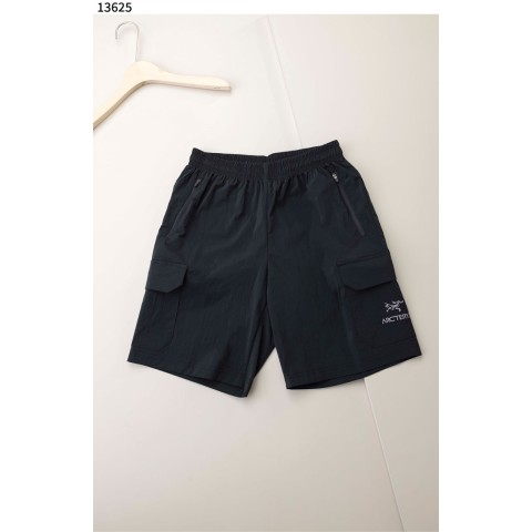 아**** 감마 유틸리티 반바지